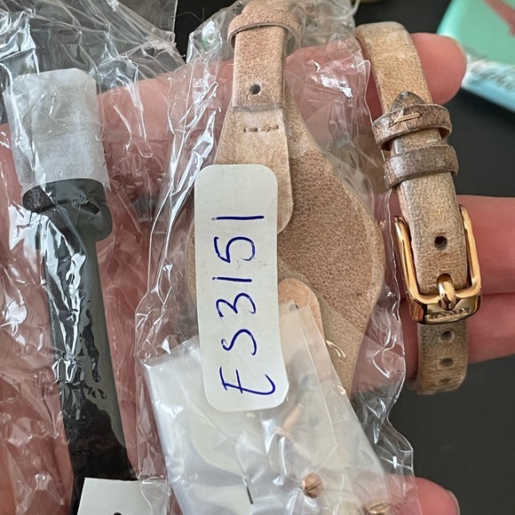 Fossil Watch - Picture 5 of 7